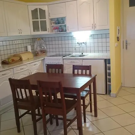 Zoldliget Apartman Apartament Balatonboglár